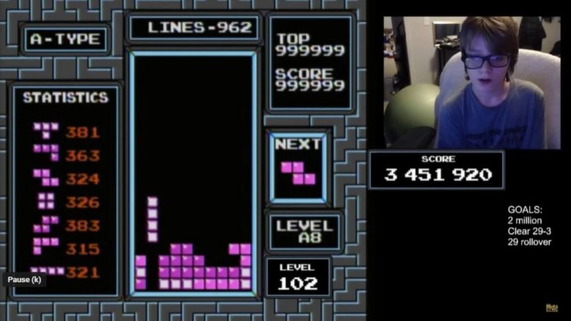 Pogledajte kako je dečko od 13 godina postao prvi čovjek koji je pobijedio Tetris